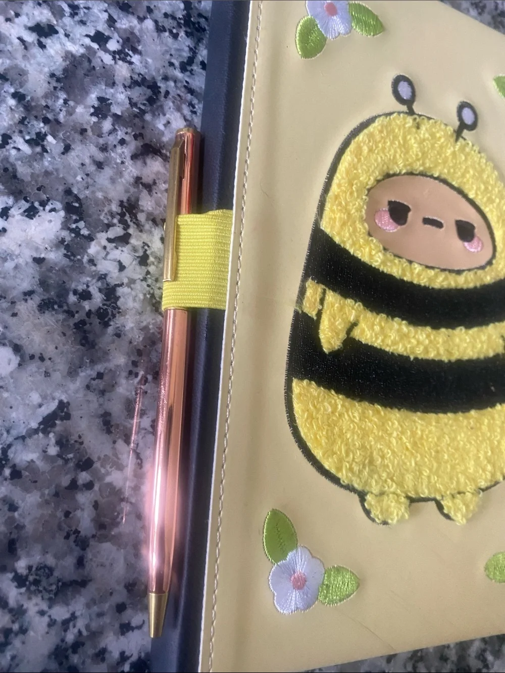 NWOT SMOKO hardcover Bumblebee Plush Patch Notebook with Pen